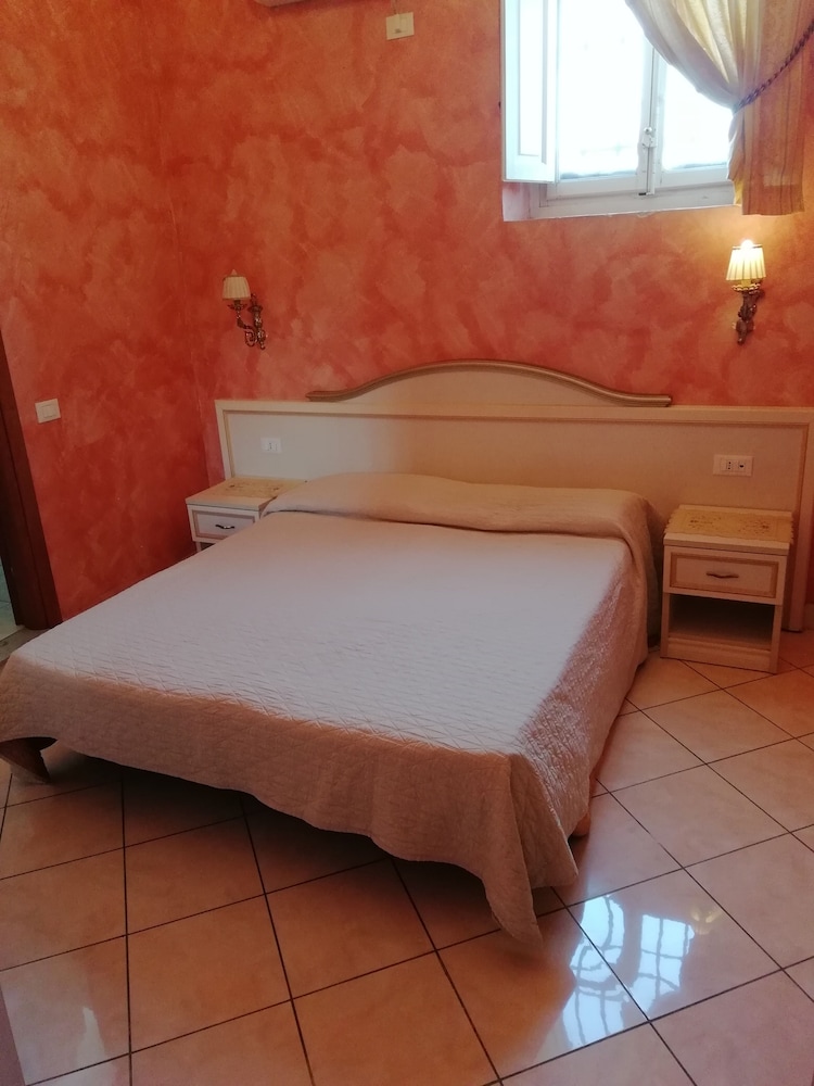 LA CORTE DEI PRINCIPI 16/56