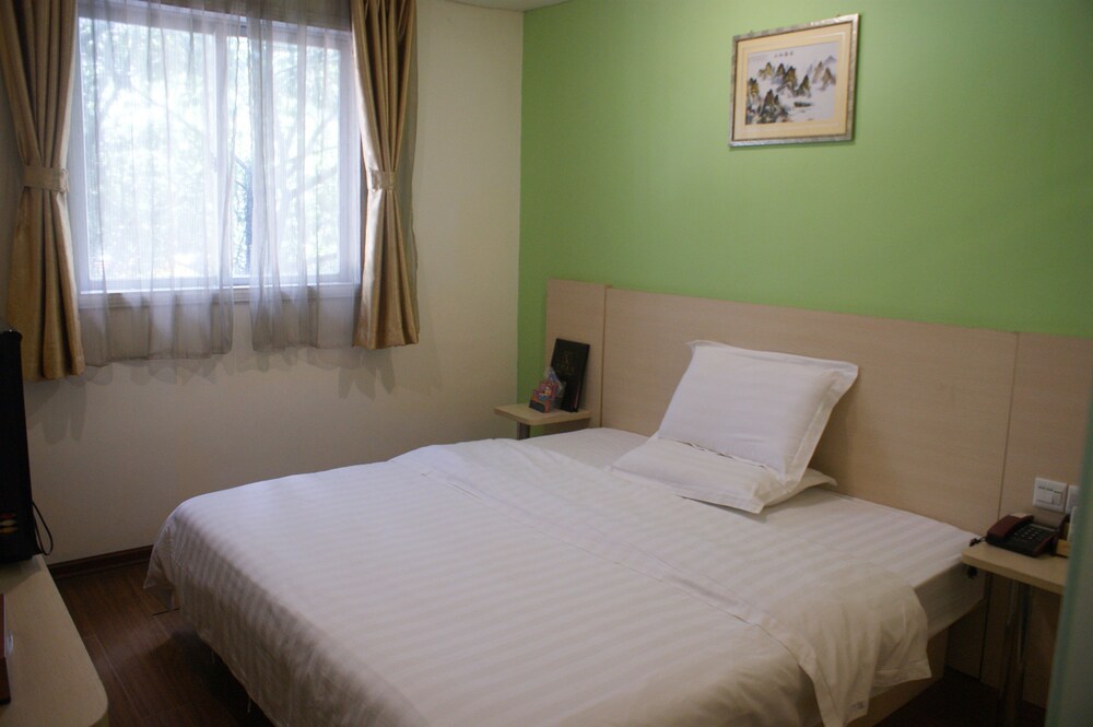 Echarm Hotel (Guangzhou Huashi Metro Station) 17/33