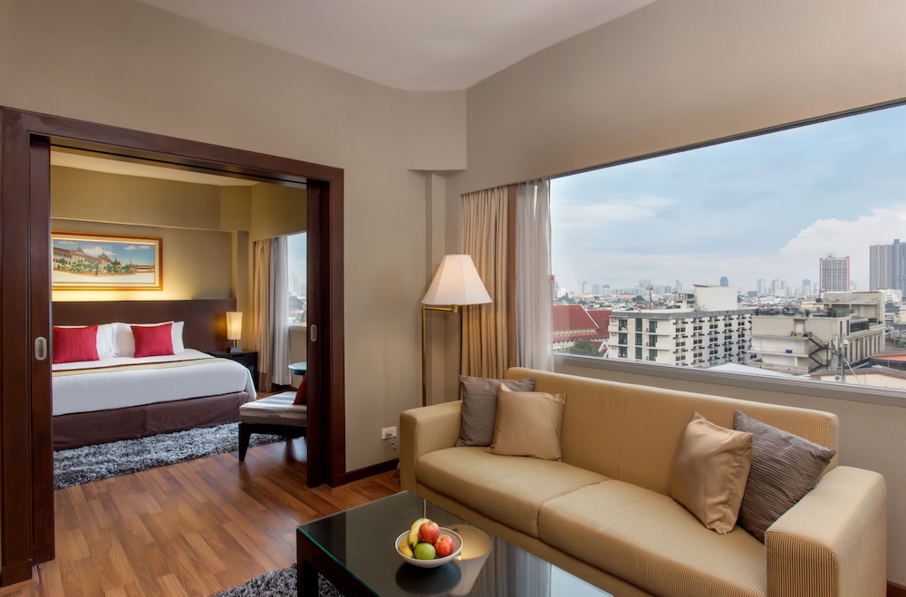 Ramada Plaza by Wyndham Bangkok Menam Riverside 22/30