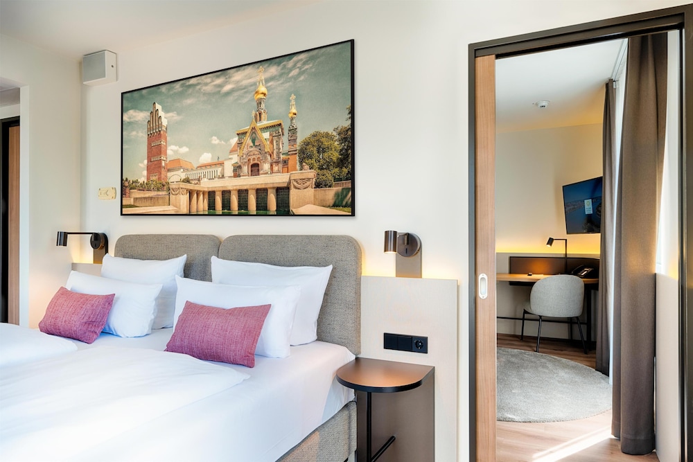 جناح بسرير مزدوج بإطلالة على المدينة، WELCOME Hotel Darmstadt 8/10