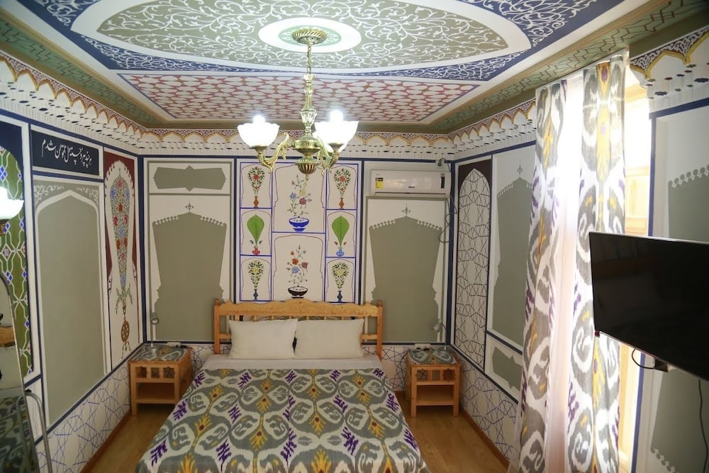 Komil Bukhara Boutique Hotel 35/50
