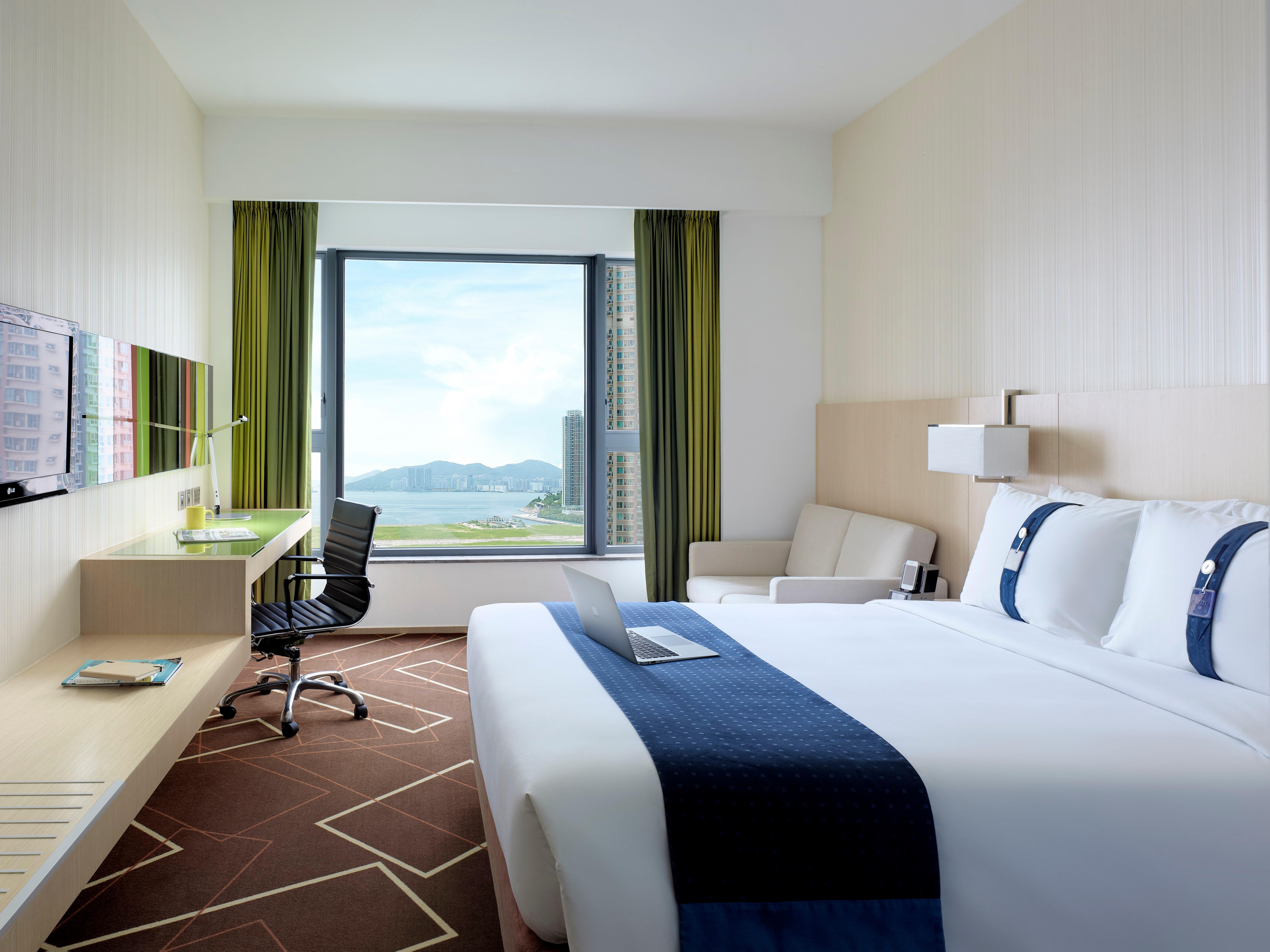 Vega Suites 16/50