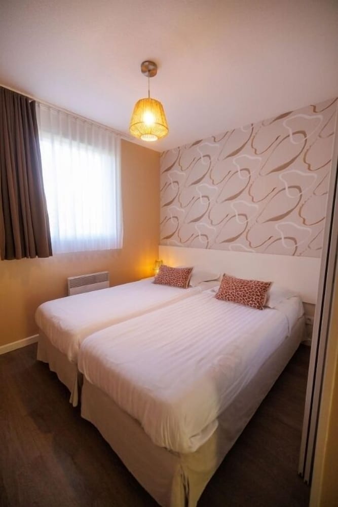 2 Bedrooms, Apartment, Twin Beds, Sofa