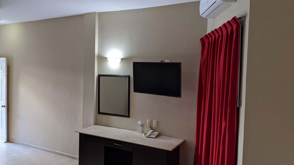 Hotel Mediterraneo 25/42