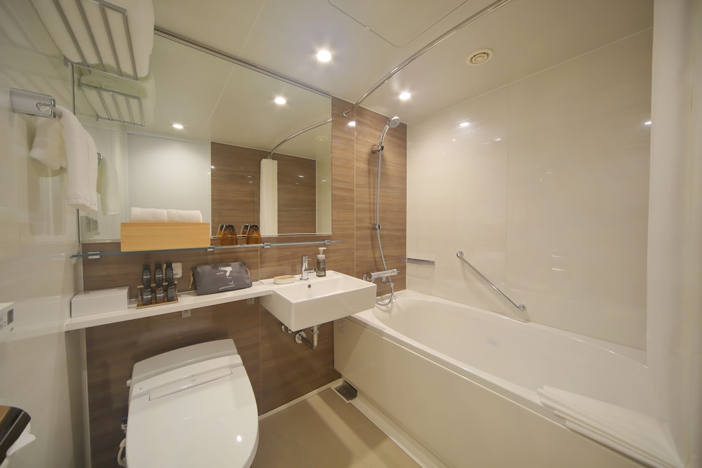 Hotel Traveltine Kyoto Kiyamachi 13/40