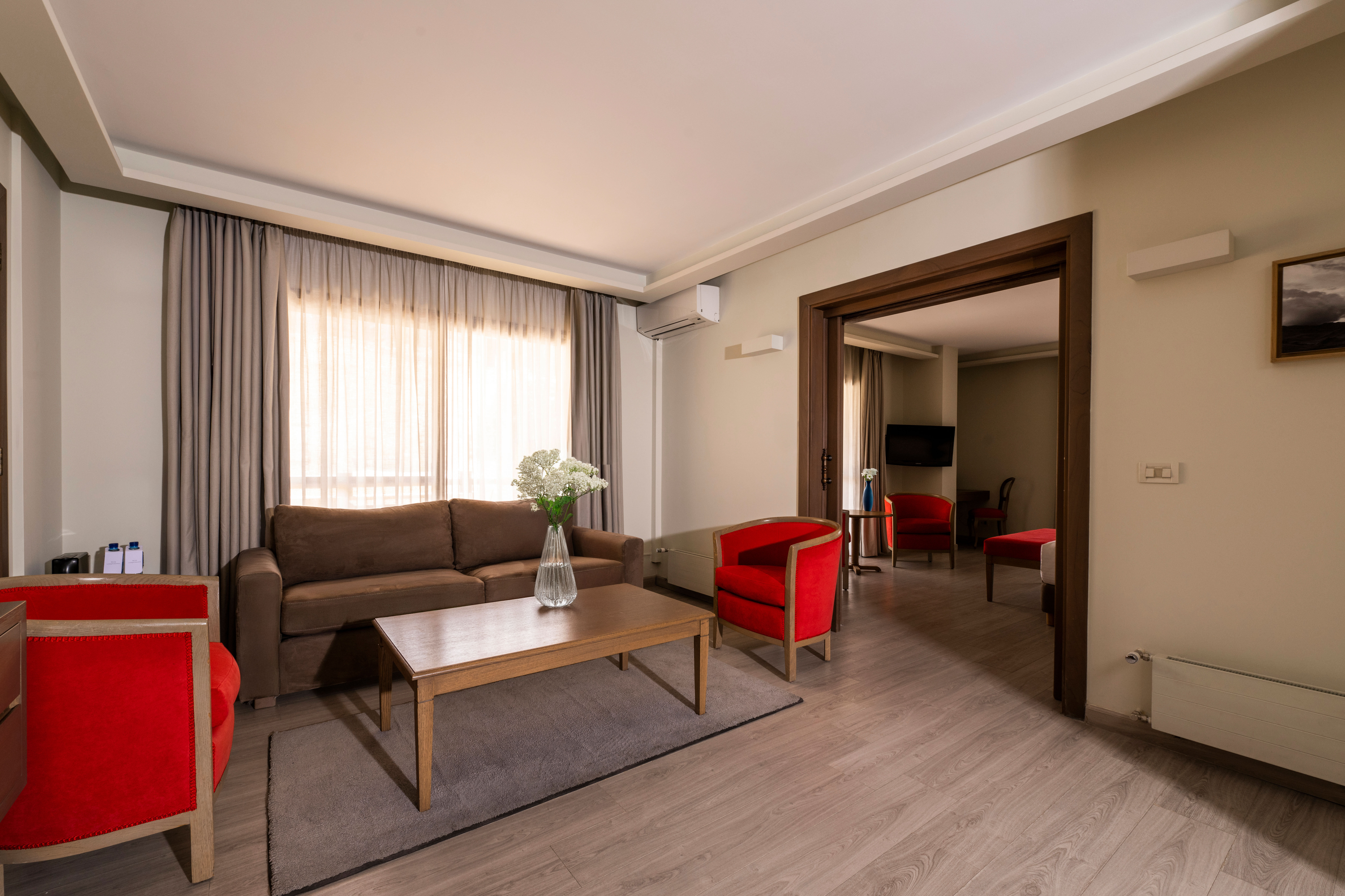 INTERCONTINENTAL MZAAR LEBANON MOUNTAIN 32/50