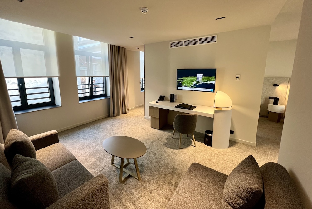 OPO Hotel 34/50