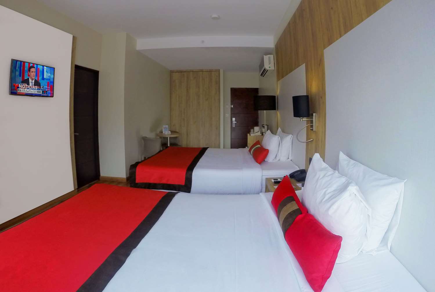 Ramada by Wyndham Panama Centro Via Argentina 4/13