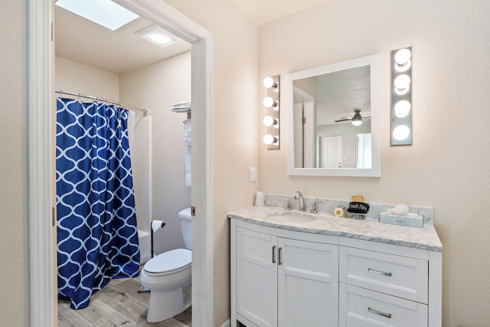 West Sonoma Inn and Spa 50/51