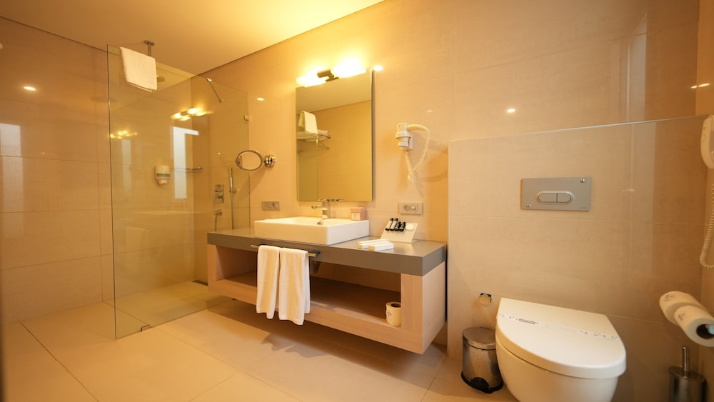 Costa Farilya Special Class Hotel 70/71