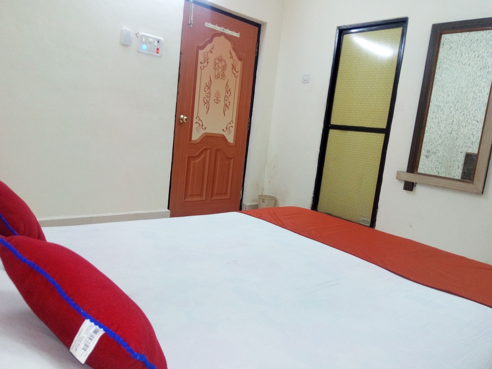 Hotel Sai Samrat Inn 18/32