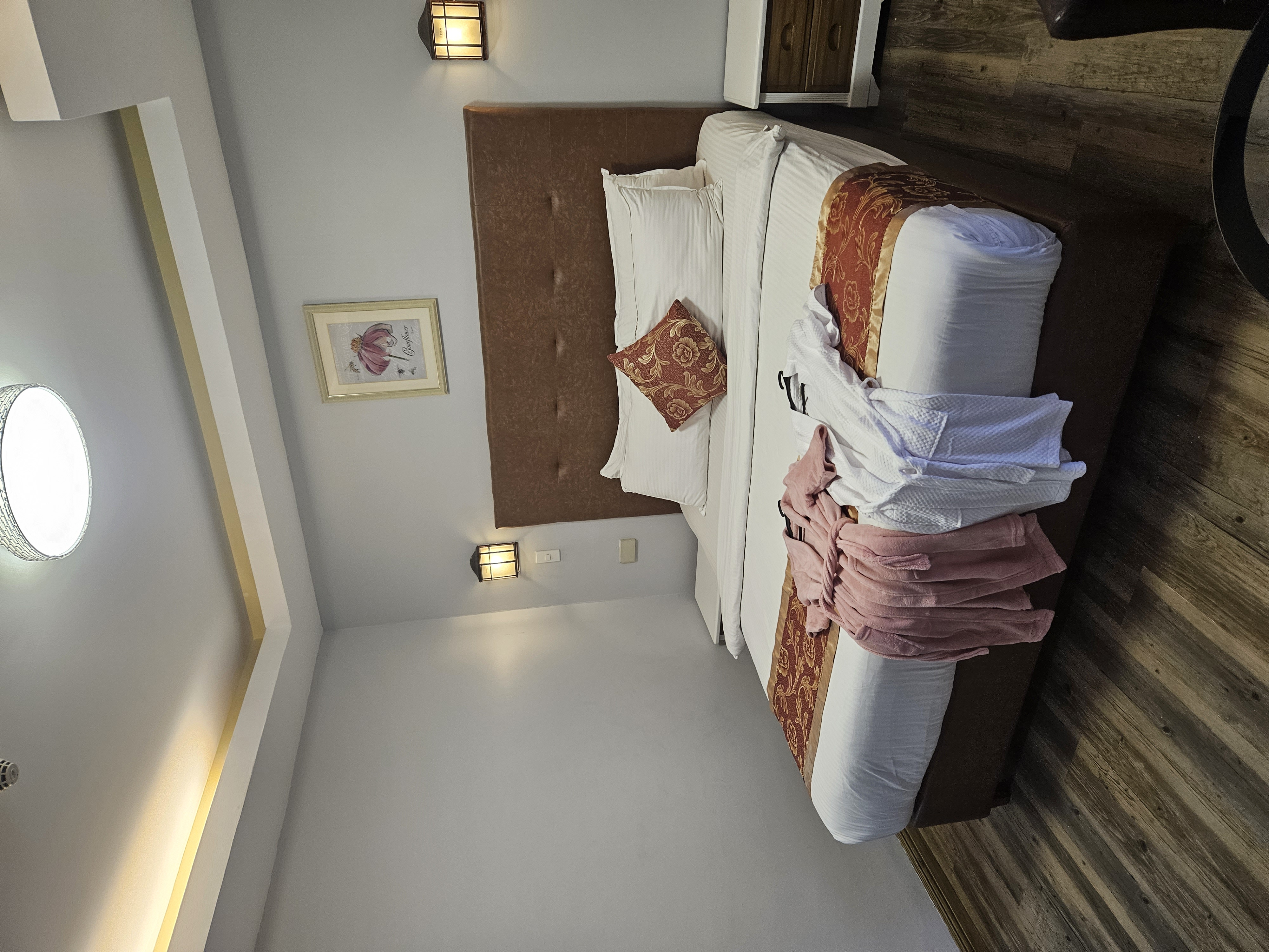 Suite, Bay View
