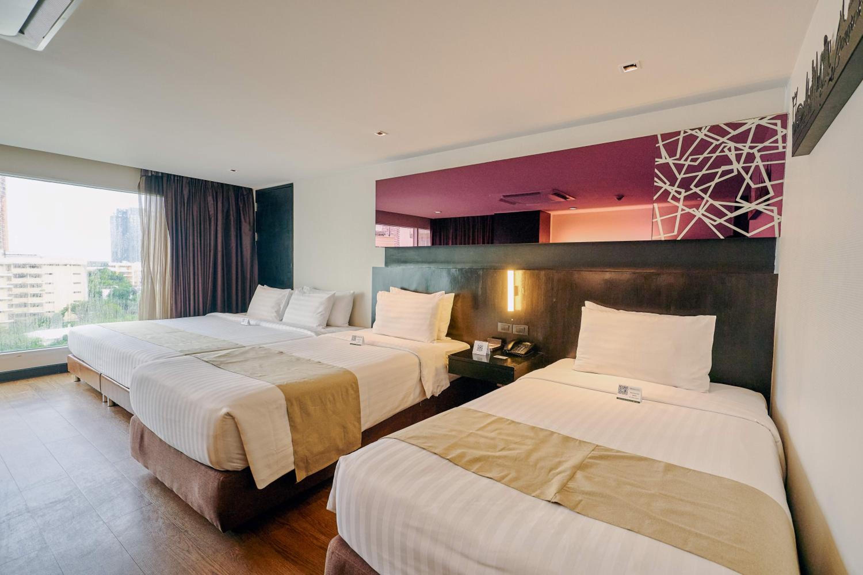 جناح عائلي بسرير كينج، Golden Tulip Mandison Suites 2/10
