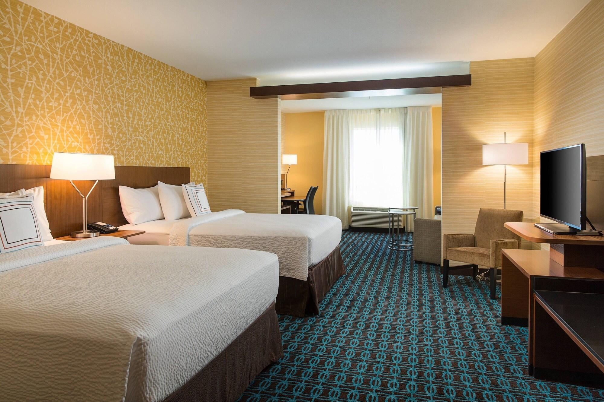 Suite, Multiple Beds