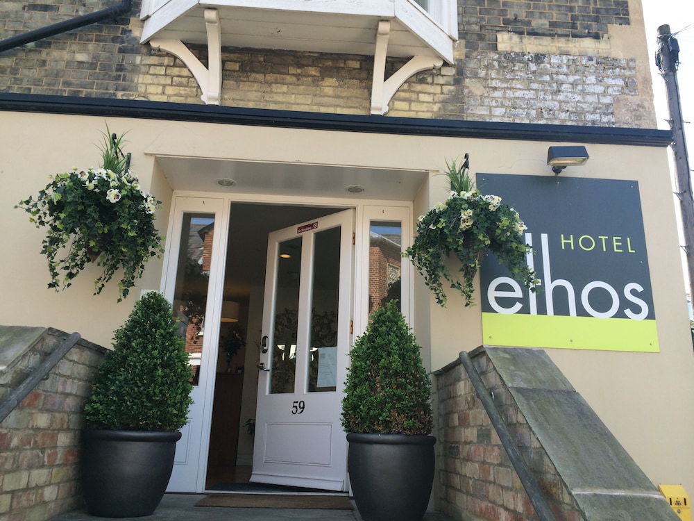 Ethos Hotel 5/50