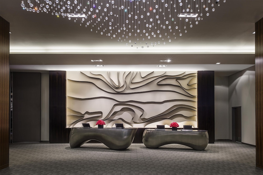 Lobby at Hyatt Regency Tysons Corner Center, MCLEAN - VA