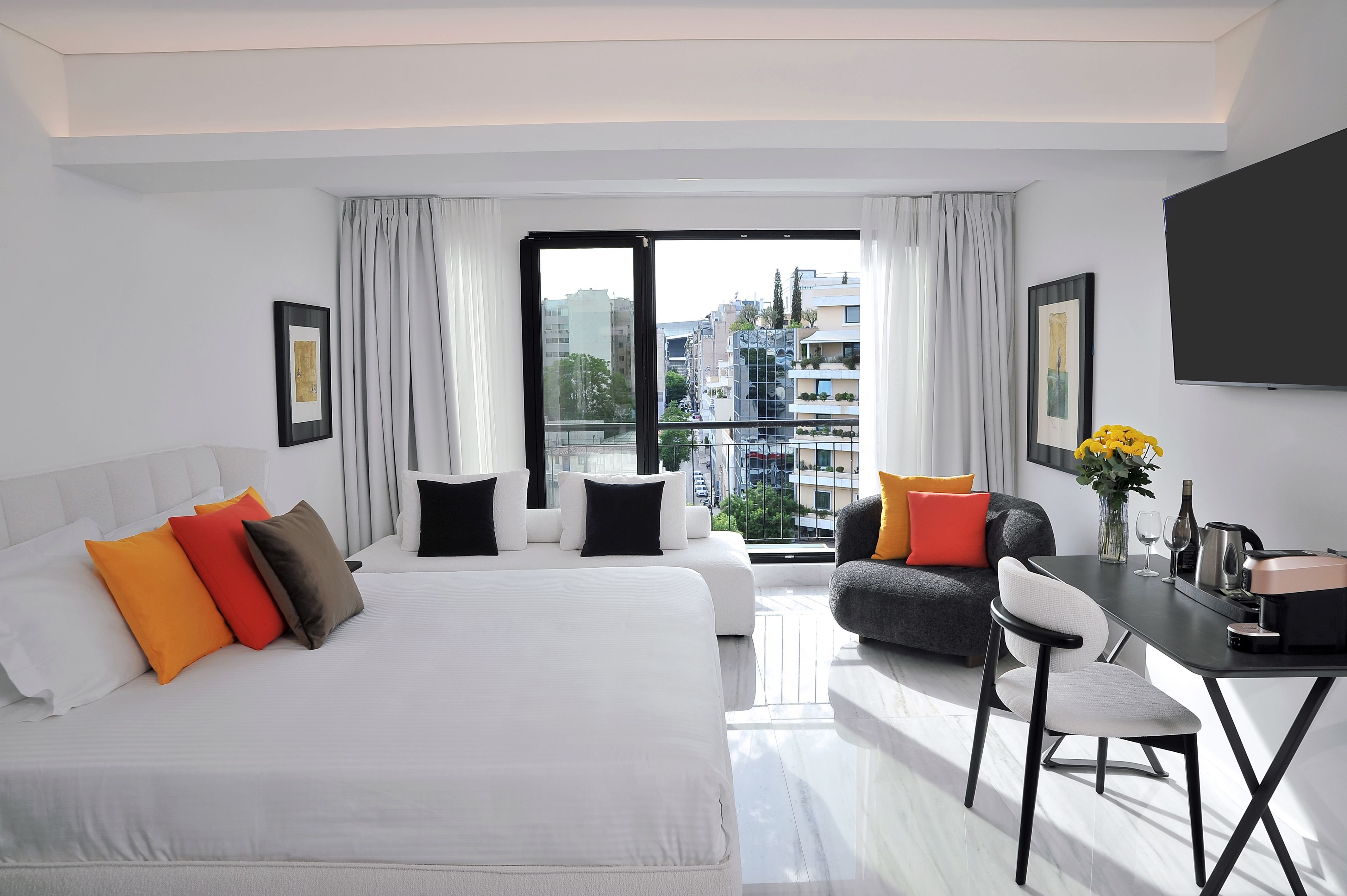 EXECUTIVE, ACROPOLIS VIEW