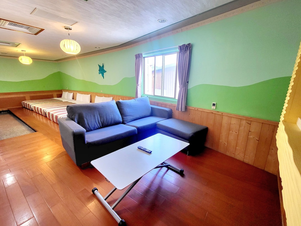 Xing Ji Hotel 35/50