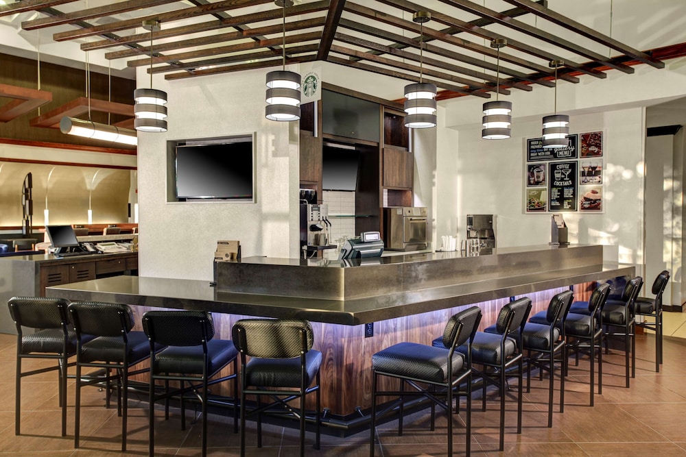 Hyatt Place Denver Airport 40/57