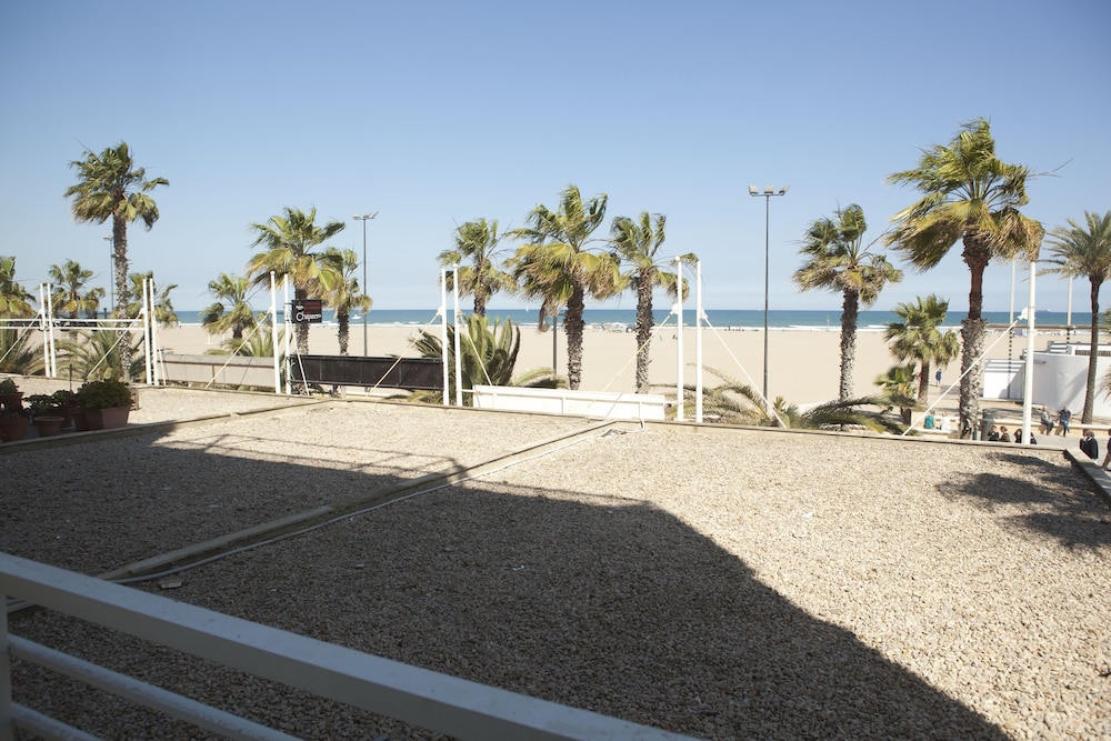 Malvarrosa Beach Rooms 3/41