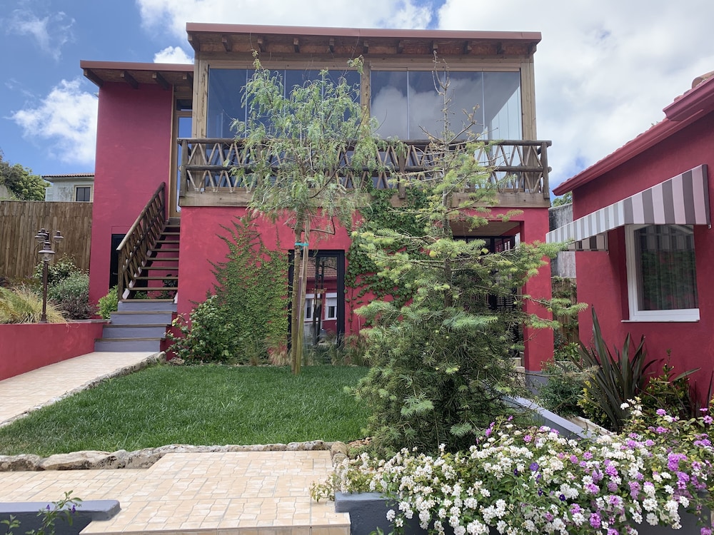 Storytellers Villas 7/50
