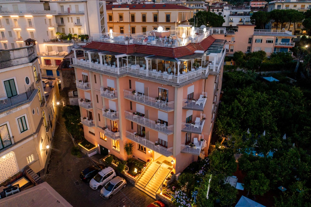Hotel Regina Sorrento 3/72