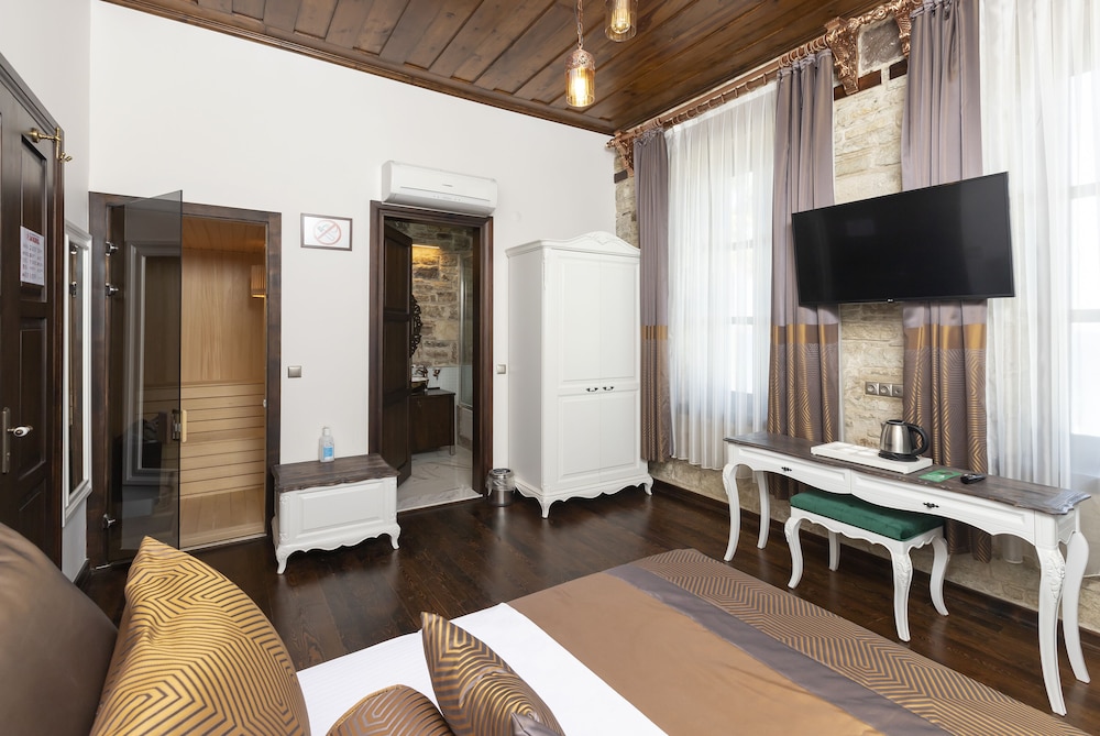 Marina Foca Hotel 32/50