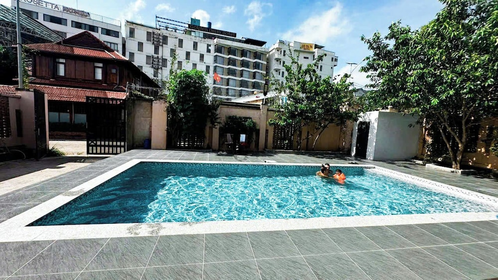 Lucky Phu Quoc Hotel 48/53