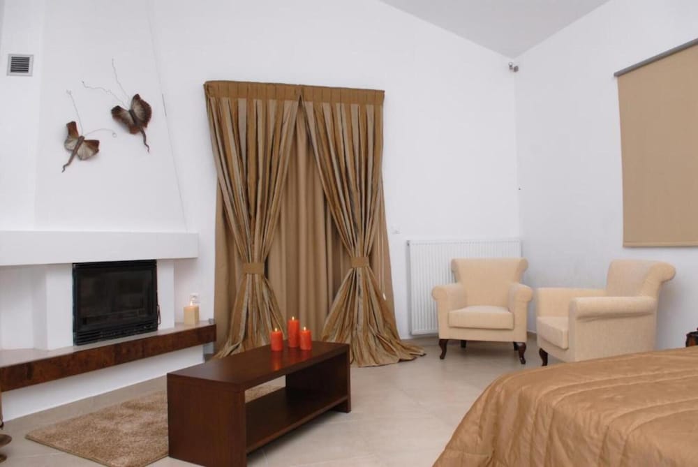 Delina Mountain Spa Resort 58/86