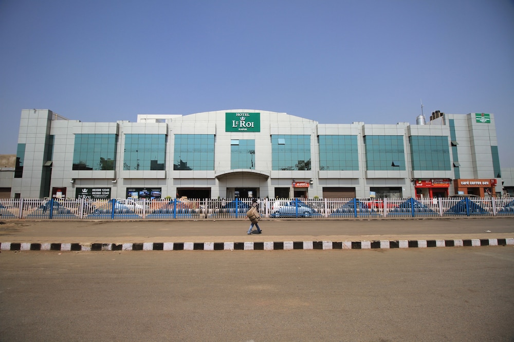 Le ROI Raipur 31/33
