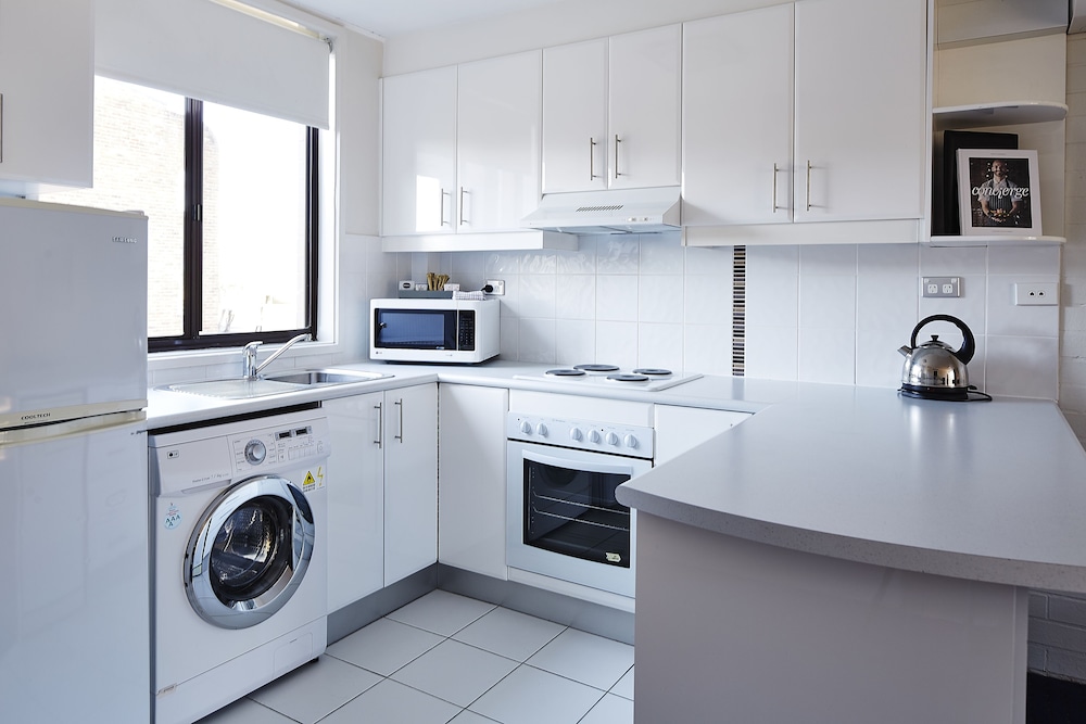 MANUKA PARK SERVICED APARTMENTS 25/58