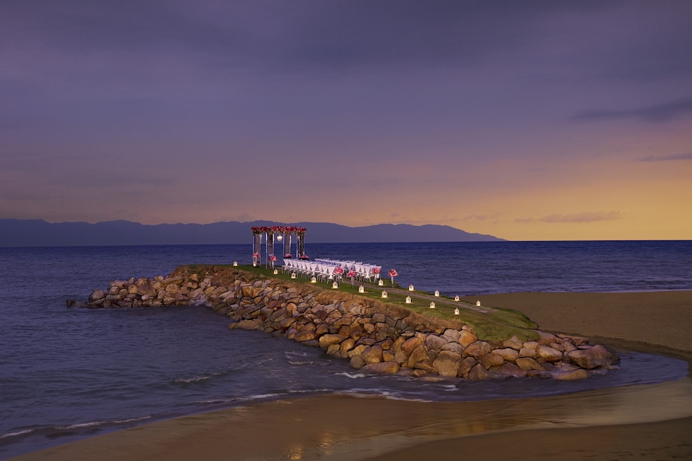 Sunscape Puerto Vallarta Resort Spa 32/50