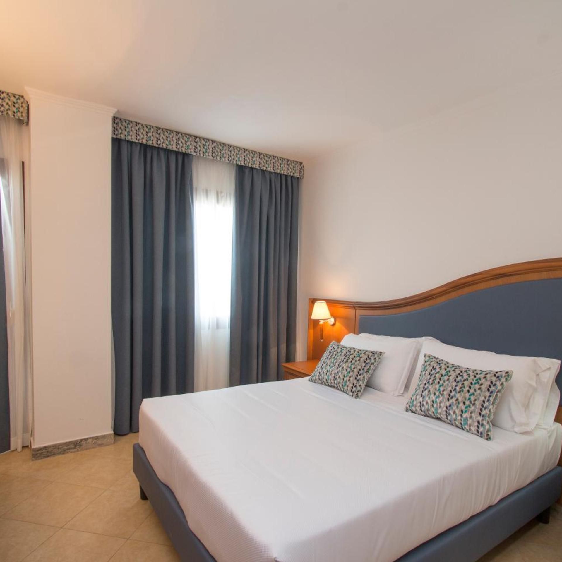 Hotel Centrale Sabaudia 15/38