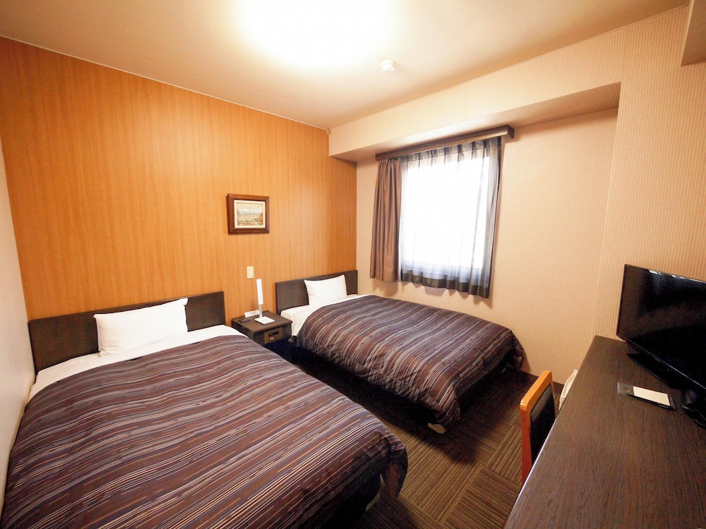 ROOM, TWIN BEDS, SMOKING
