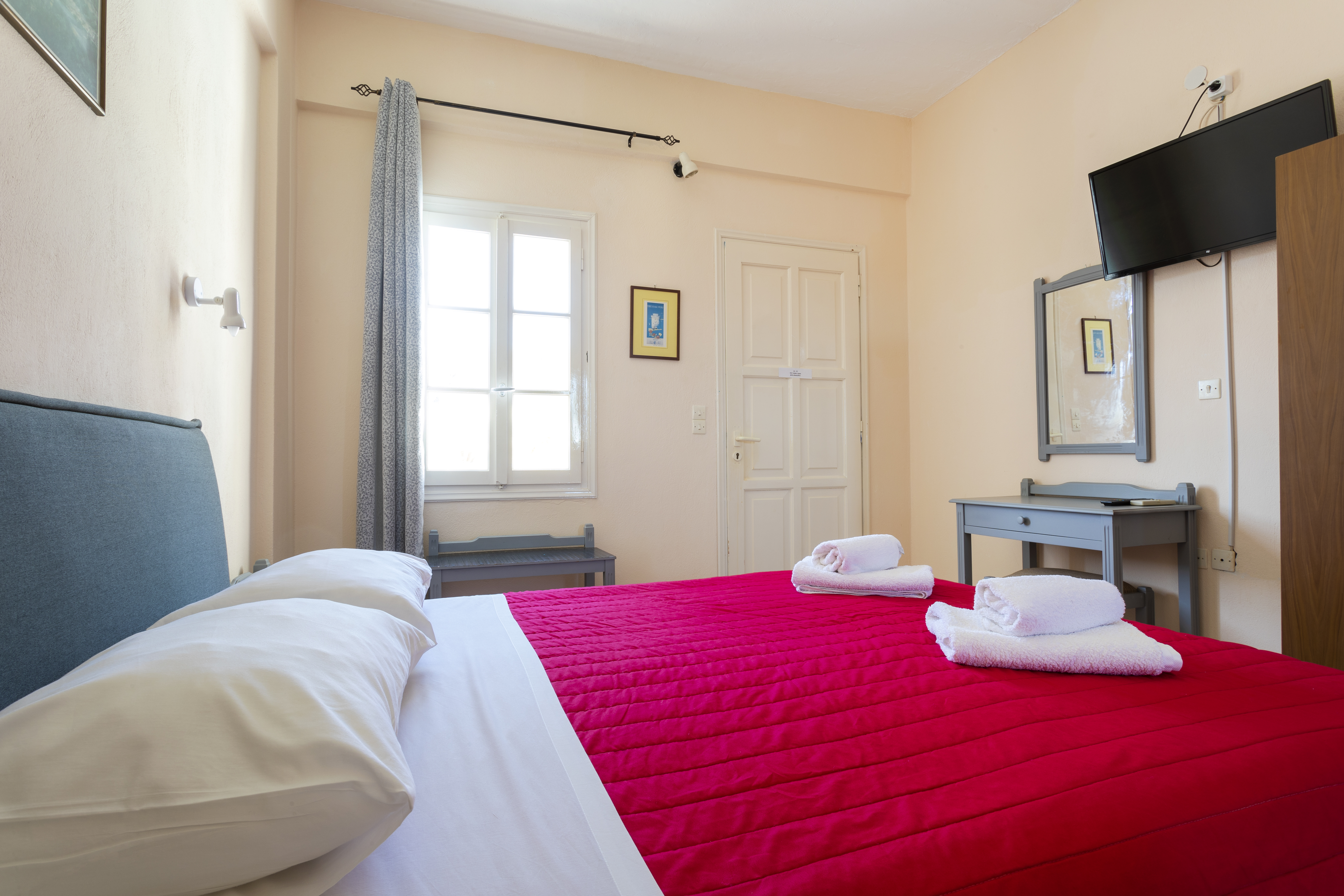 Vanas Apartments Spetses 7/24