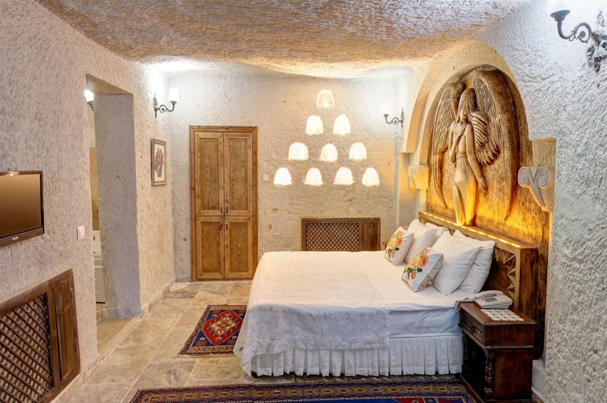 JUNIOR SUITE, JETTED TUB