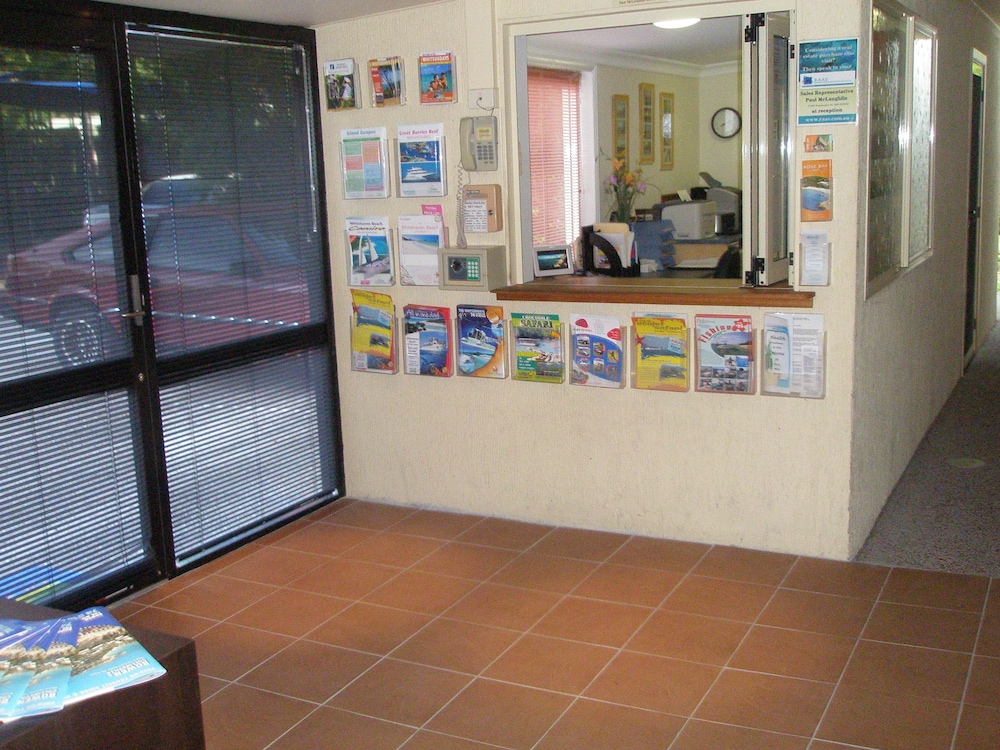 Rose Bay Resort 47/70