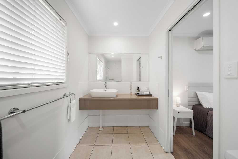 Verandah Motel 24/26
