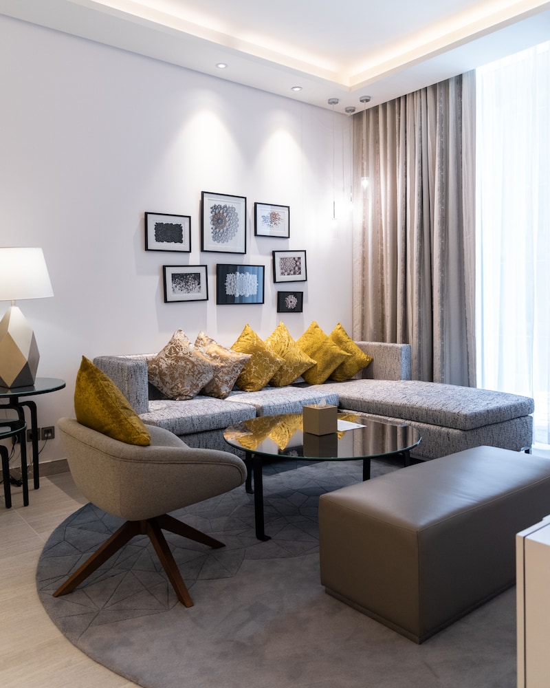 Grand Mercure Dubai City 28/49