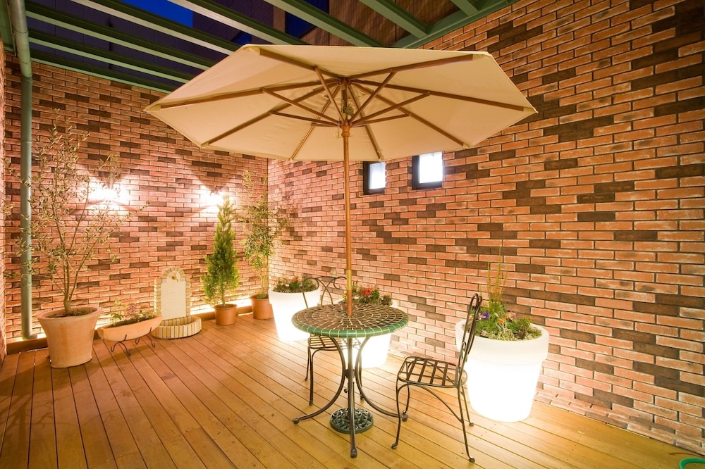 Ramada Encore by Wyndham Amagasaki 32/50