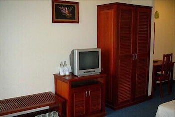 Champasak Palace Hotel 55/65