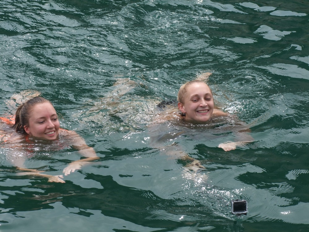 swimming pool spa