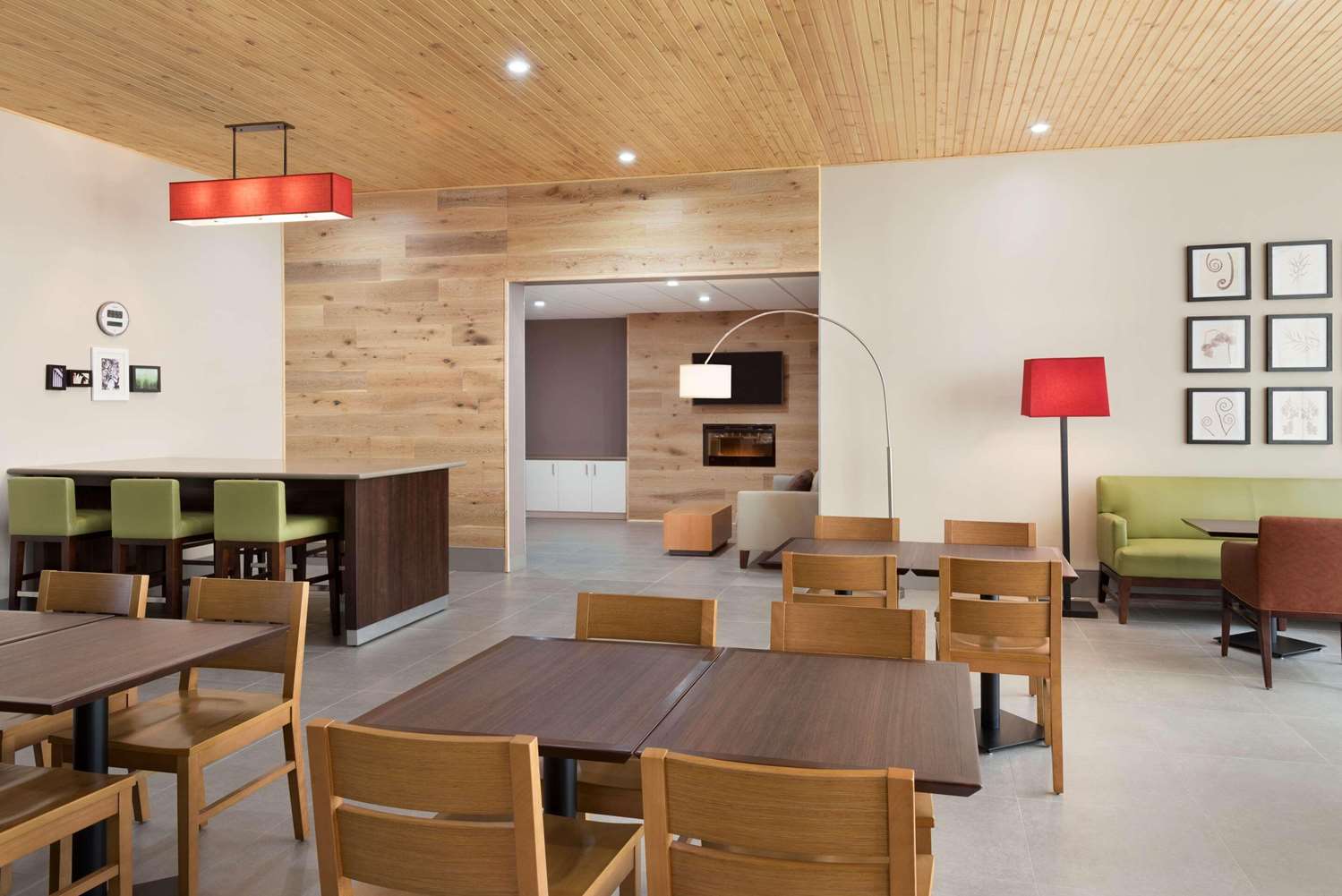 Country Inn & Suites by Radisson, Katy - Houston West 21/24