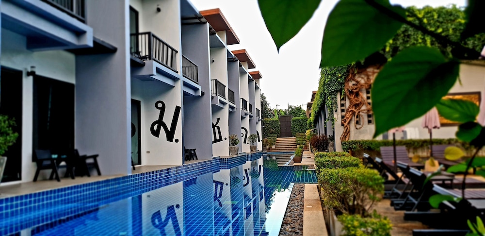 Alphabeto Resort 6/40