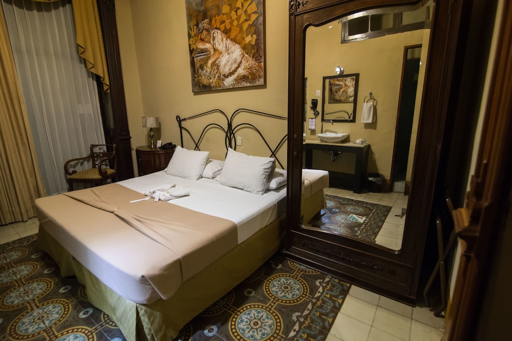 Gran Hotel de Merida 25/68