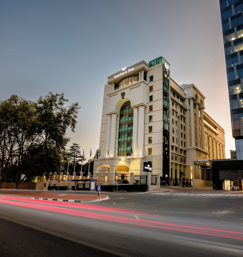 Southern Sun Sandton 4/48