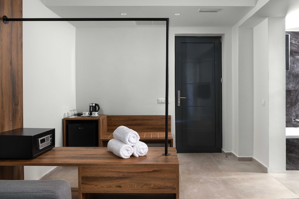 Atalanti Boutique Hotel - Adults Only photo5