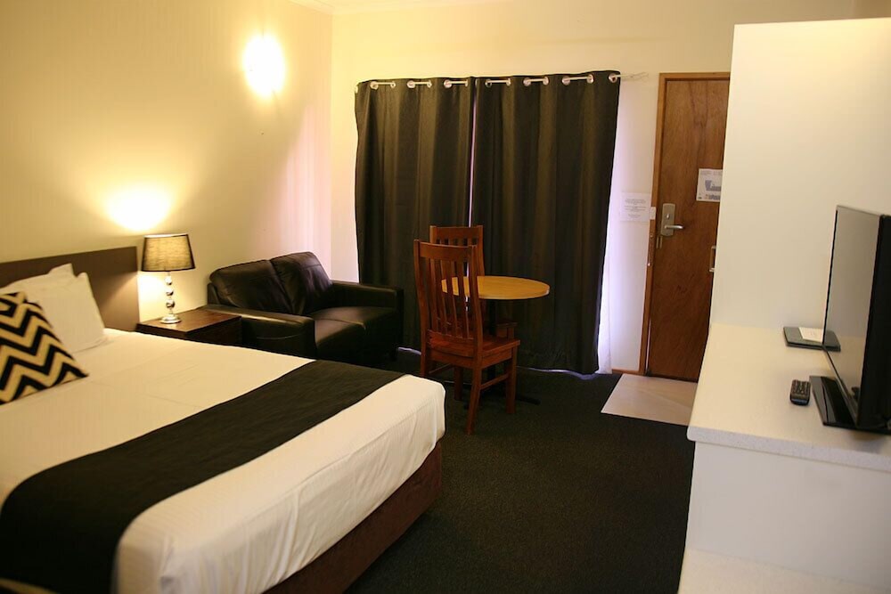 Footscray Motor Inn And Serviced Apartments 16/42