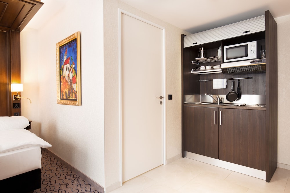 KING's HOTEL CityStay 37/84