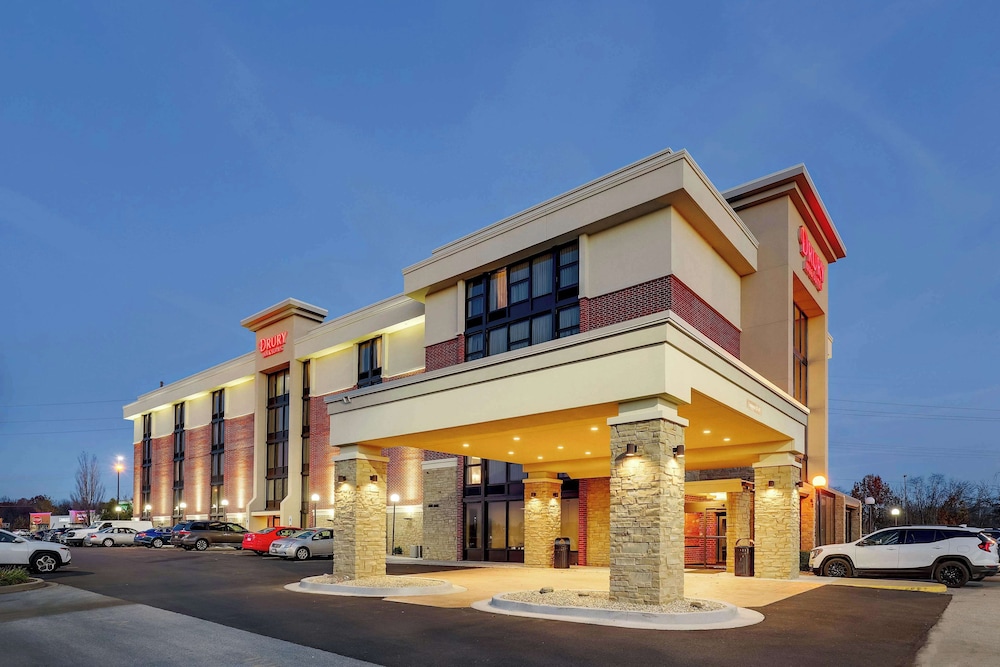 Drury Inn and Suites Springfield IL 46/50